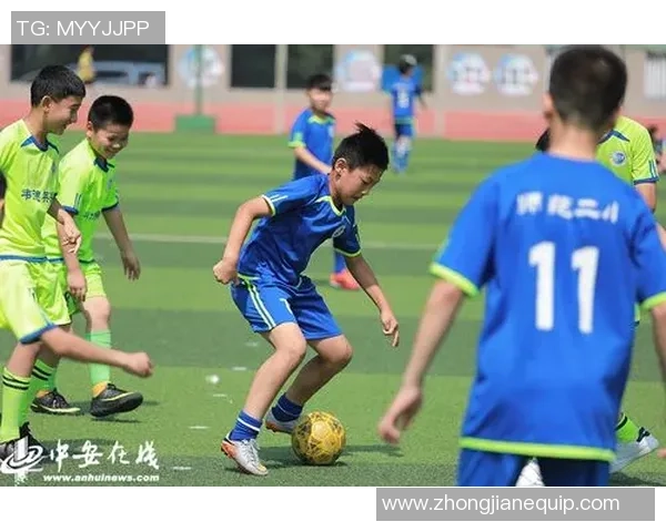 在绿茵场上追逐梦想与爱情的选择与抉择